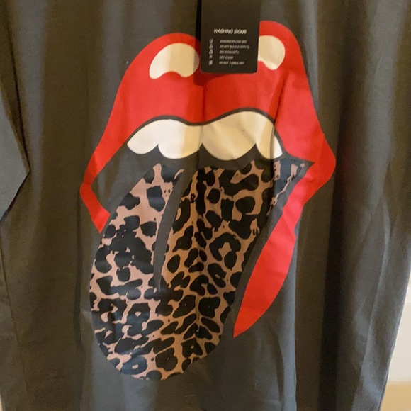 Blondie Boutique Shirt - Picture 2 of 5
